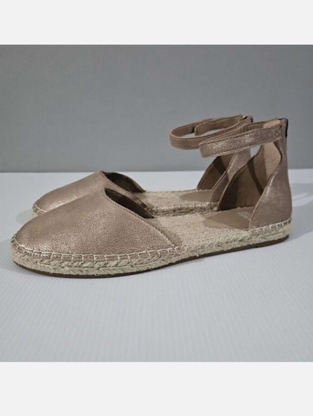 Eileen Fisher Lala Flat Espadrille Sandal Womens 9.5 Metallic Tan Leather NEW